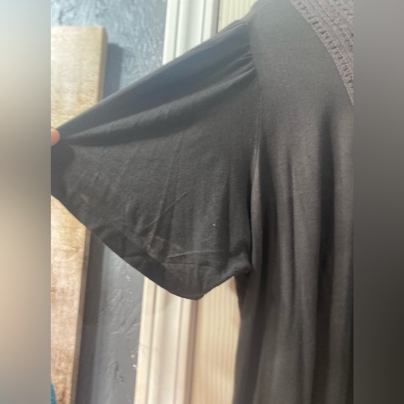 Women’s plus size t-shirt top knit front round neck short sleeve blouse 2x 22/24 - Picture 4 of 9